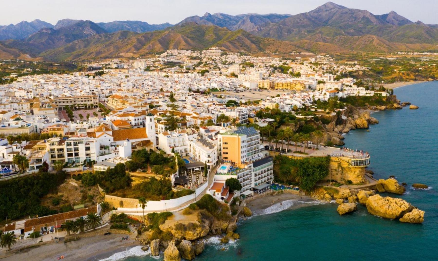 Casa Con Terraza Privada Villa Nerja Exteriör bild